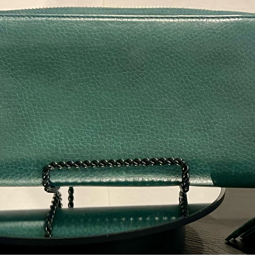 EUC Authentic Gucci Forrest Green Leather Soho Zippy Wallet with Tassel - Picture 6 of 12